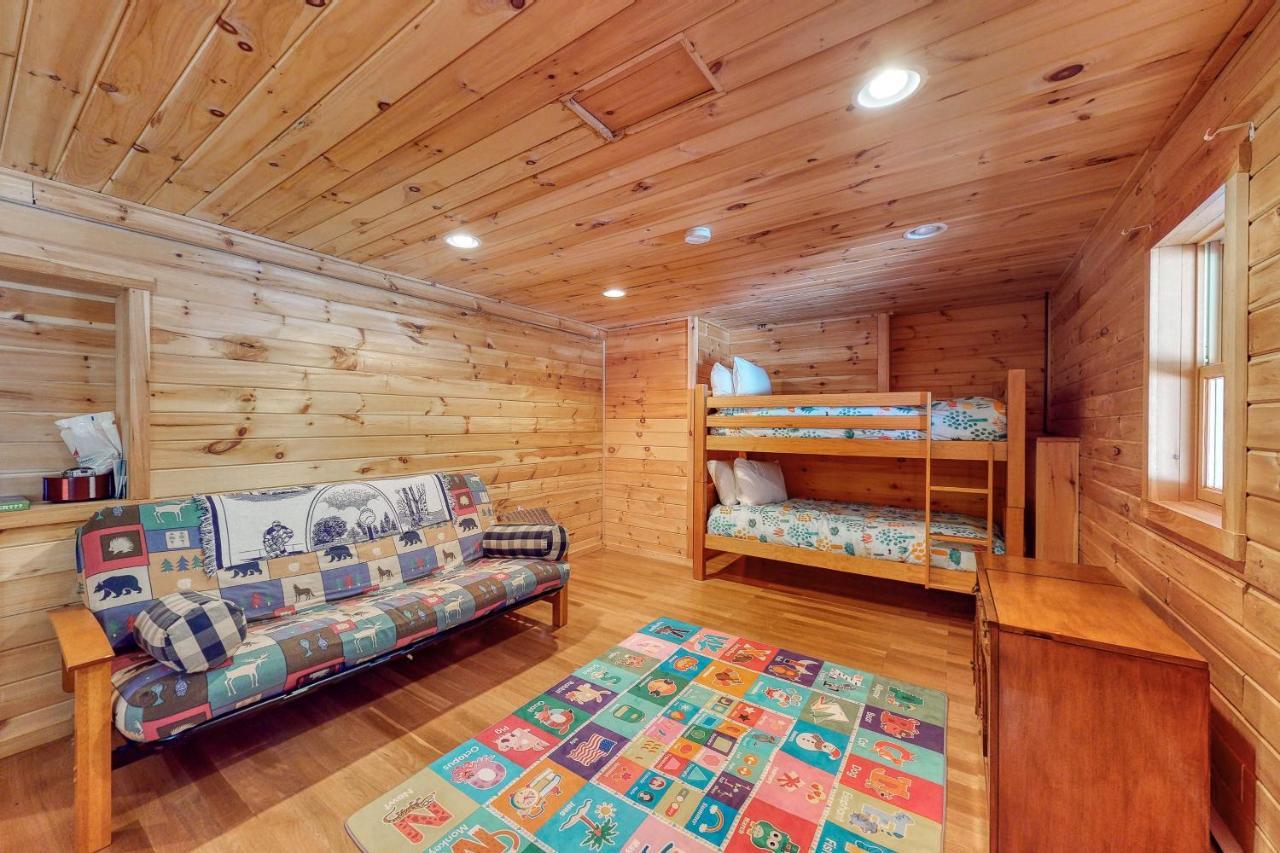 Moose Cabin Bridgton Exterior photo